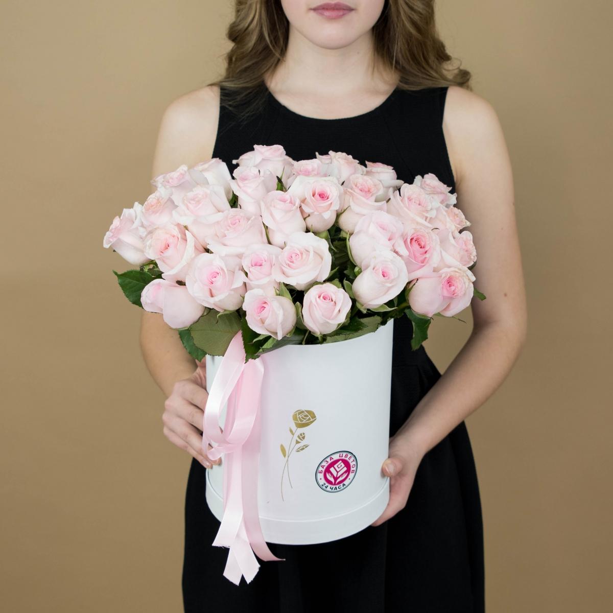 Розы розовые в шляпной коробке Артикул  372