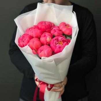 Букет с пионами 9 шт articul   30690